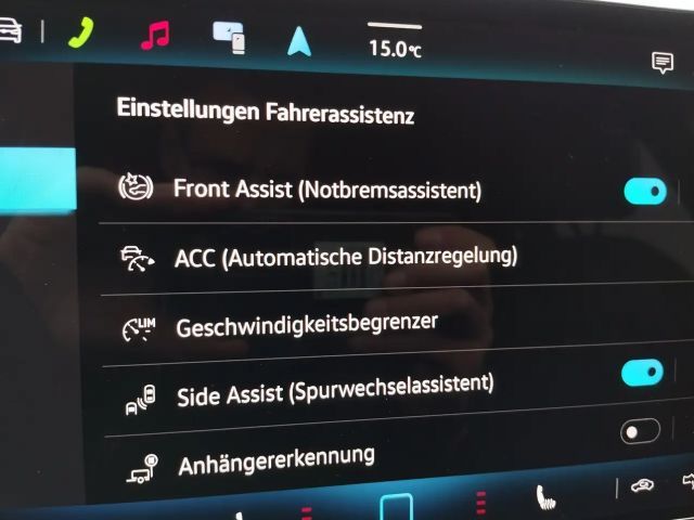 Volkswagen Golf Life Variant