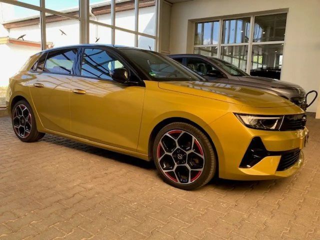Opel Astra GS-Line Grand Sport