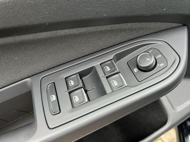 Volkswagen Golf 1.5 TSI Golf VIII Life