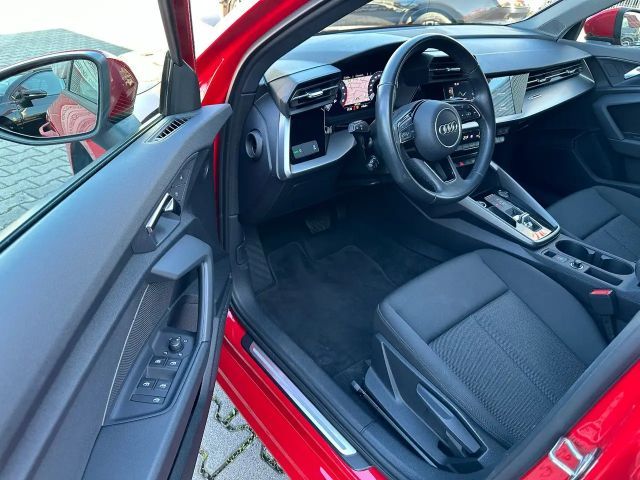 Audi A3 30 TFSI Sedan