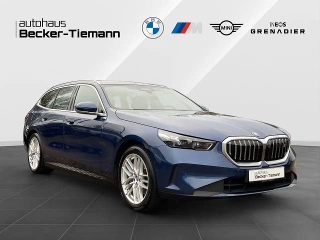 BMW i5 Touring eDrive40