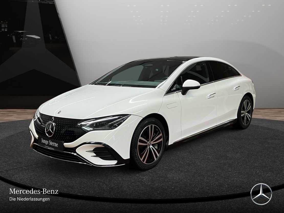 Mercedes-Benz EQE 350 Sedan