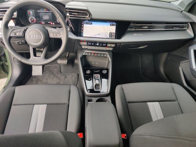 Audi A3 30 TFSI S-Tronic Sedan