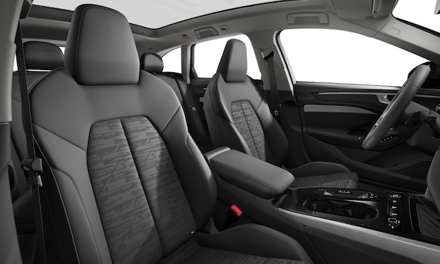 Audi A6 Avant Quattro S-Tronic