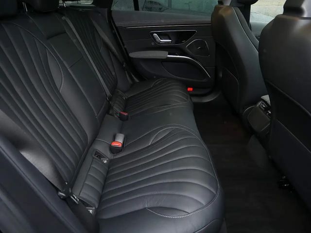 Mercedes-Benz EQS Electric Art Sedan