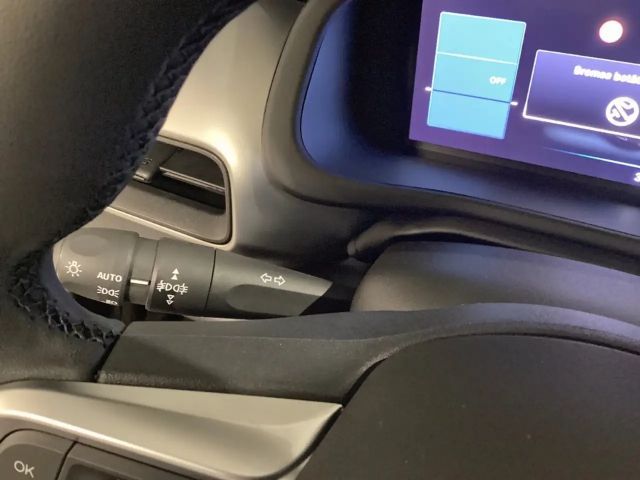 Jeep Avenger Full-Electric Summit