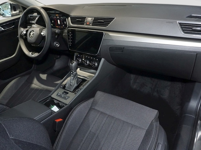 Skoda Superb 2.0 TDI Combi Style Style