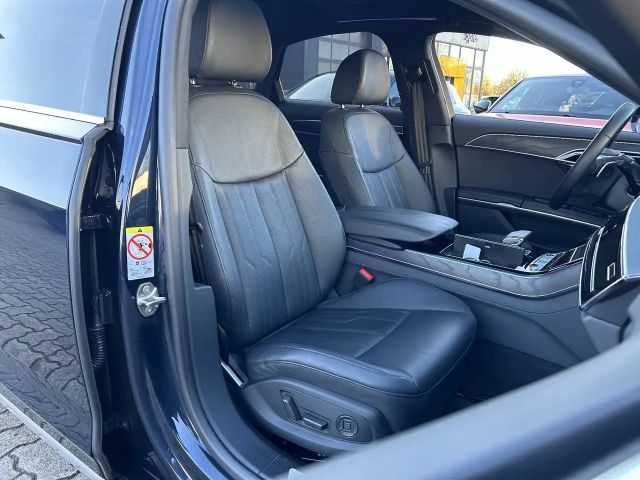 Audi A8 55 TFSI