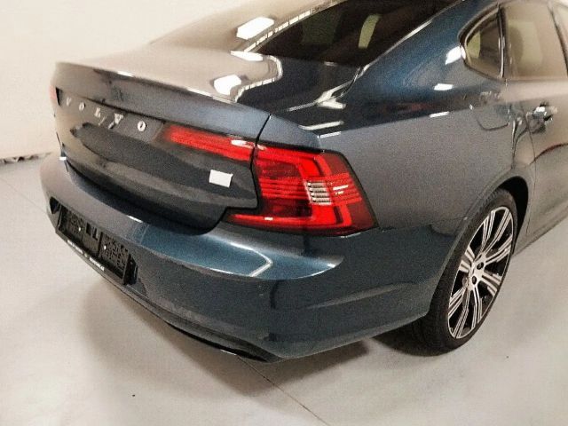 Volvo S90 AWD Dark Plus Recharge T8