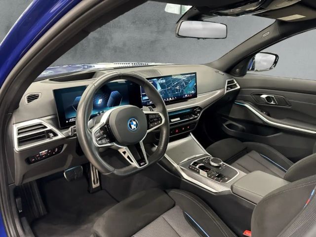 BMW 330 330e M-Sport Touring