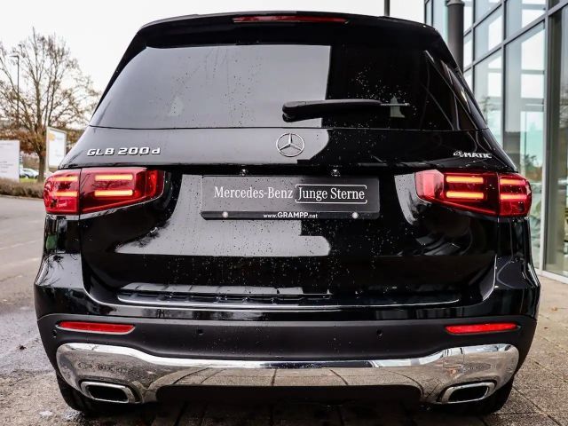 Mercedes-Benz GLB 200 4MATIC GLB 200 d