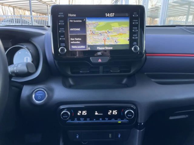 Toyota Yaris Hatchback Hybride VVT-i