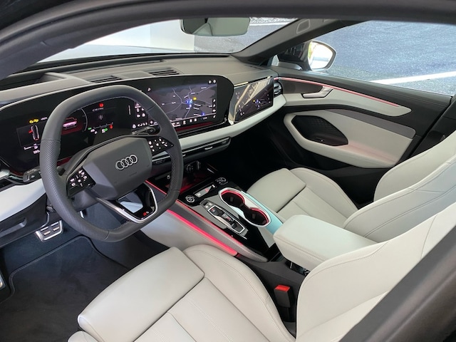 Audi A6 Avant Quattro S-Tronic