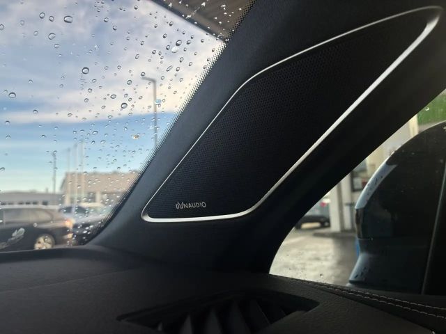 Volkswagen Touareg 3.0 V6 TDI R-Line Style