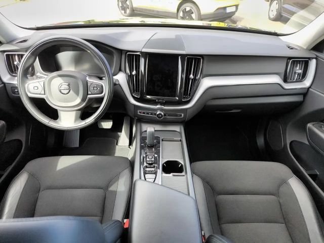 Volvo XC60 Momentum