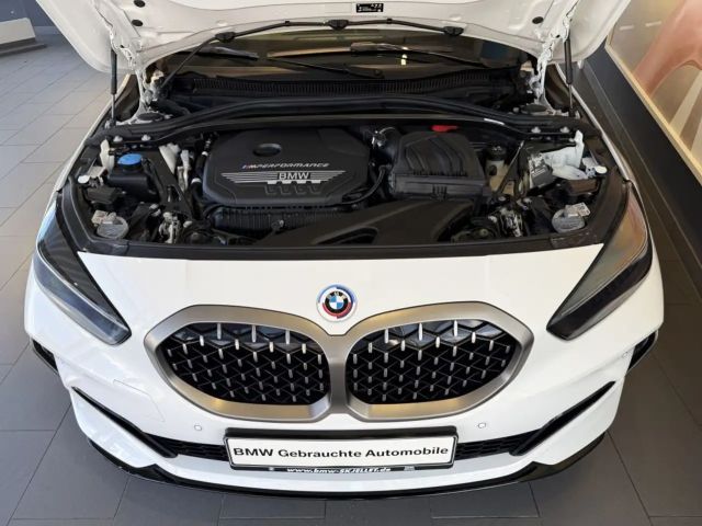 BMW 135 135i Sedan xDrive