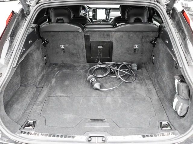 Volvo V90 AWD Dark Plus Recharge