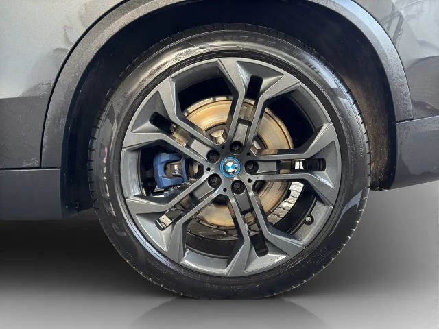 BMW X5 xDrive45e
