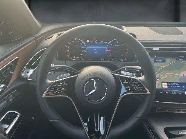 Mercedes-Benz E 220 4MATIC E 220 d Estate