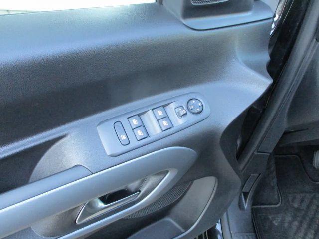 Opel Combo GS-Line Grand Sport