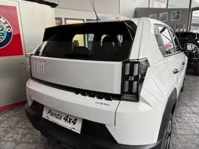 Fiat Grande Panda 1,2 Hybrid 110 PS Icon