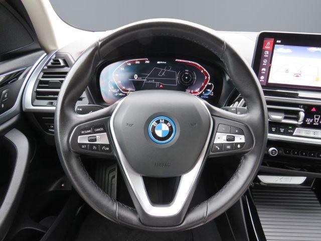 BMW X3 xDrive30e