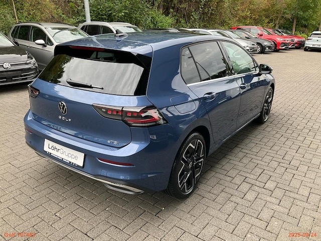 Volkswagen Golf 1.5 eTSI DSG Style