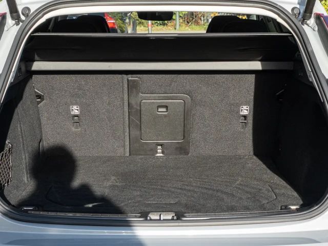 Volvo V60 Cross Country AWD Plus