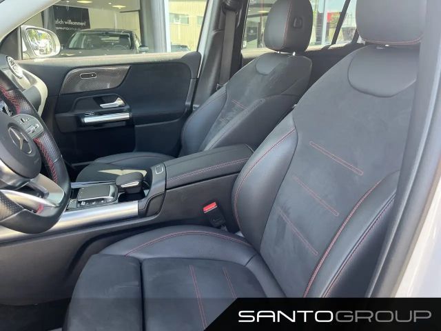 Mercedes-Benz GLA 250 4MATIC AMG Line