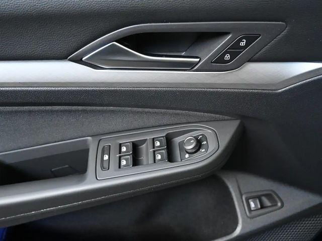 Volkswagen Golf Life Plus Variant