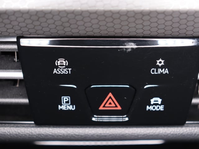 Volkswagen Golf 2.0 TSI DSG