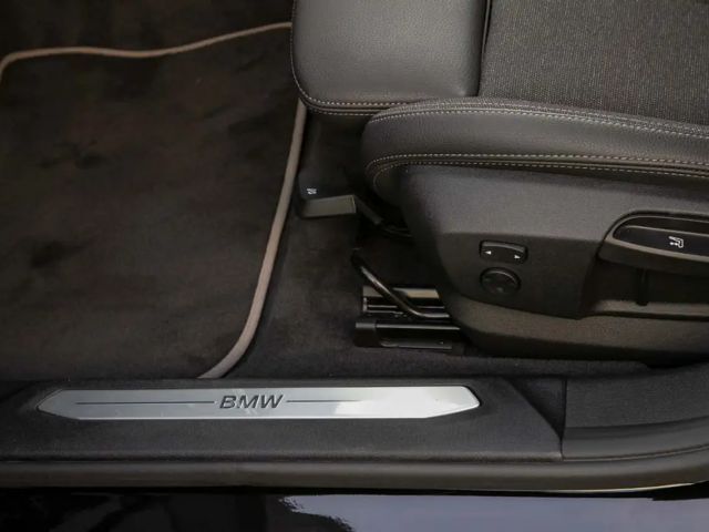 BMW 118 118d Sedan Sport Line