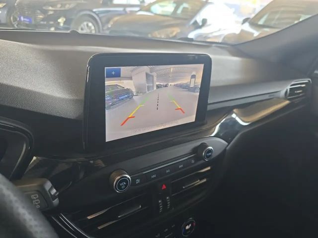 Ford Focus EcoBoost ST Line