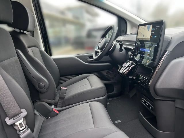 Hyundai Staria Trend