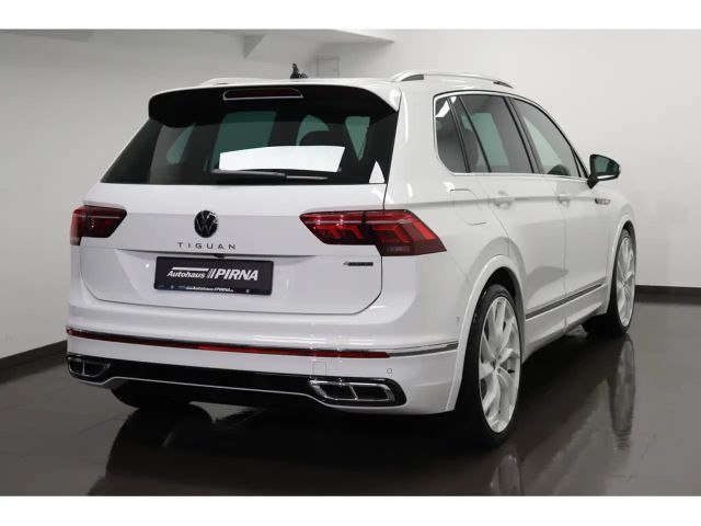 Volkswagen Tiguan 2.0 TSI 4Motion R-Line
