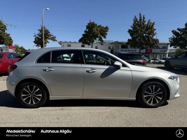 Mercedes-Benz A 180 Business Line Progressive