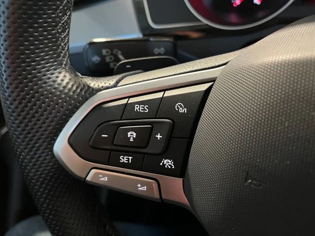 Volkswagen Passat GTE Variant