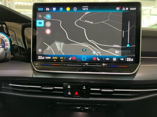 Volkswagen Golf 1.5 eTSI DSG Variant