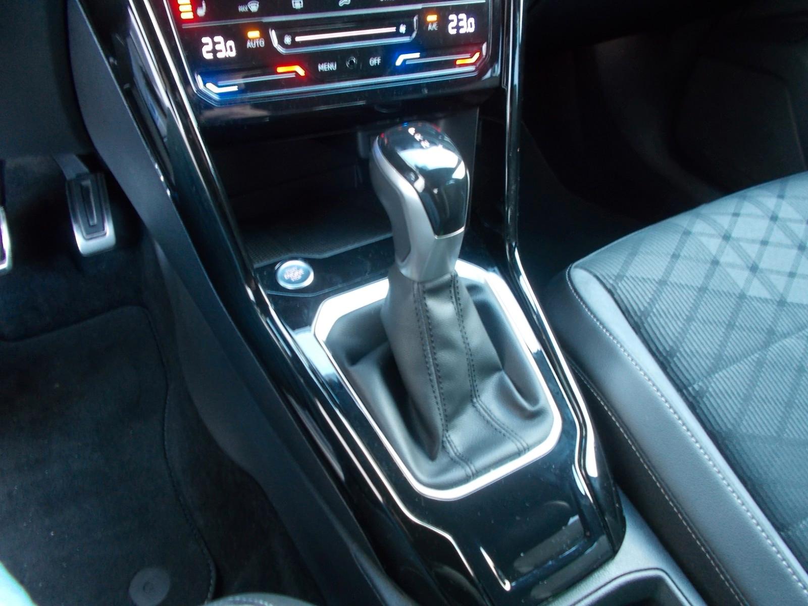 Volkswagen T-Roc DSG R-Line