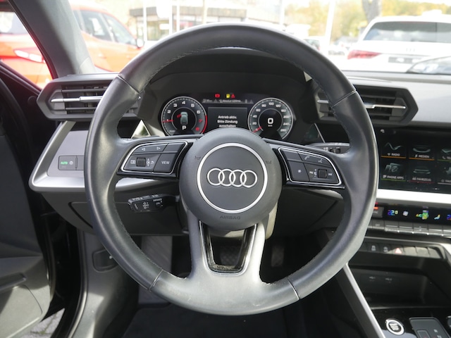 Audi A3 30 TFSI S-Tronic Sportback
