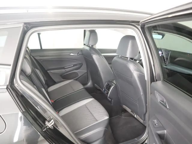 Volkswagen Golf DSG Life Variant