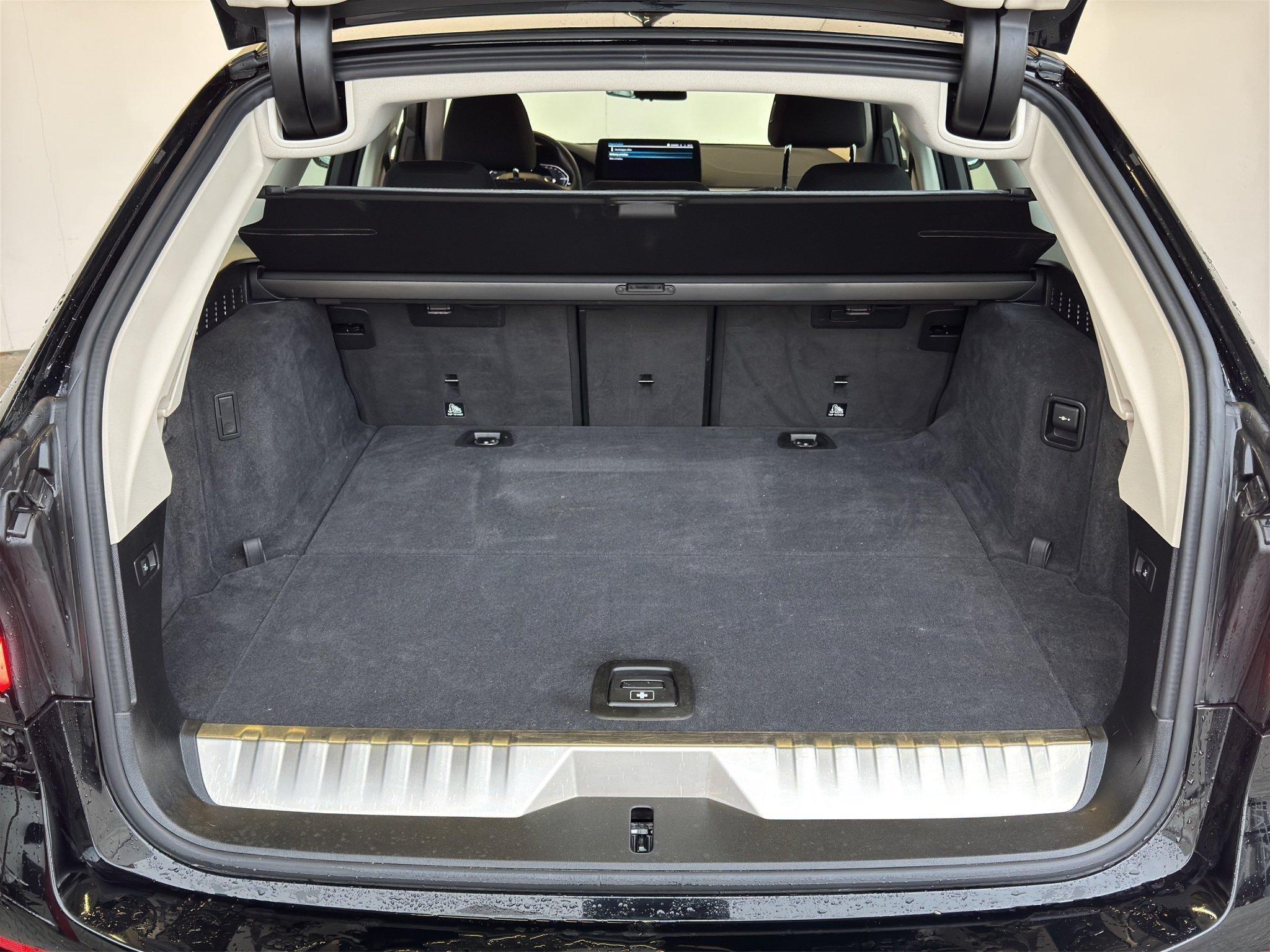 BMW 530 530e Touring