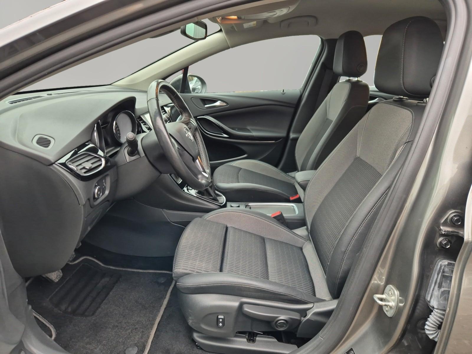 Opel Astra Business Elegance