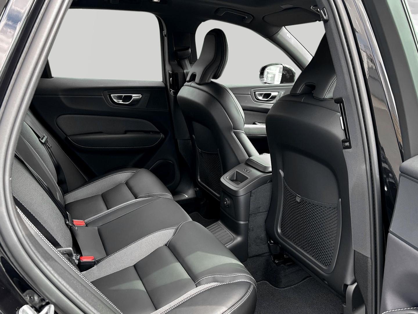 Volvo XC60 AWD Plus Recharge T6