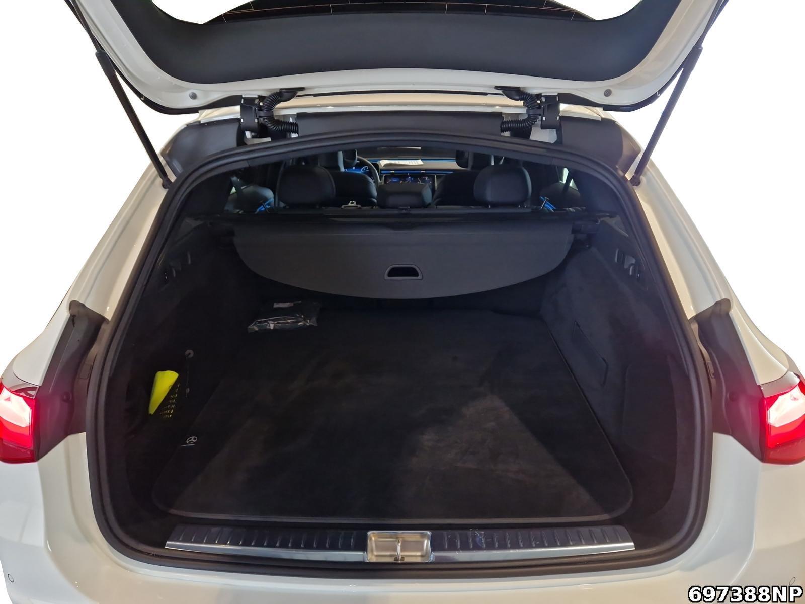 Mercedes-Benz E 200 AVANTGARDE Estate