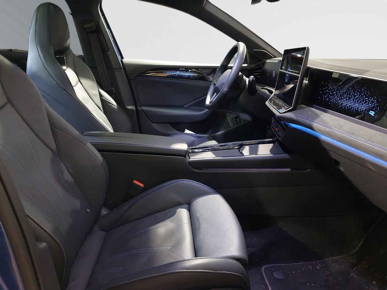 Volkswagen Passat R-Line eHybrid