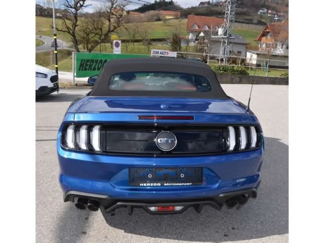 Ford Mustang Convertible GT 5.0 V8