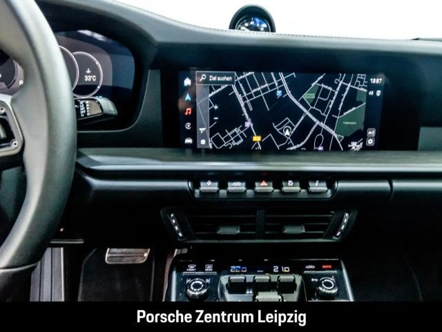 Porsche 992 Cabrio Carrera GTS