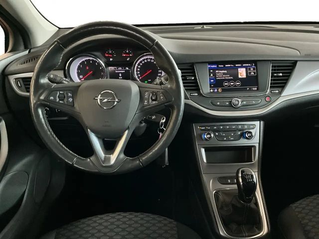 Opel Astra Sports Tourer