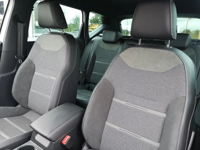 Seat Ateca Xperience Virtual Cockpit PDC KAMERA AAC ACC